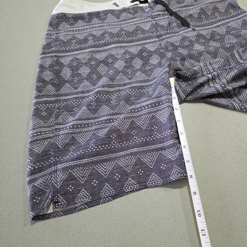 Lost‎ Enterprises Mens Grey Geometric Tribal Board Shorts Swim Trunks Size 34